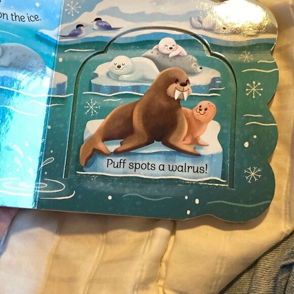 Babies in the Snow (Lift a Flap) Board Book - Picture 4 of 4
